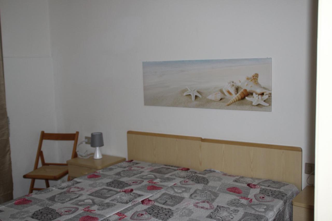 Borgo Spiaggia Vista Mare Изола-Росса Экстерьер фото