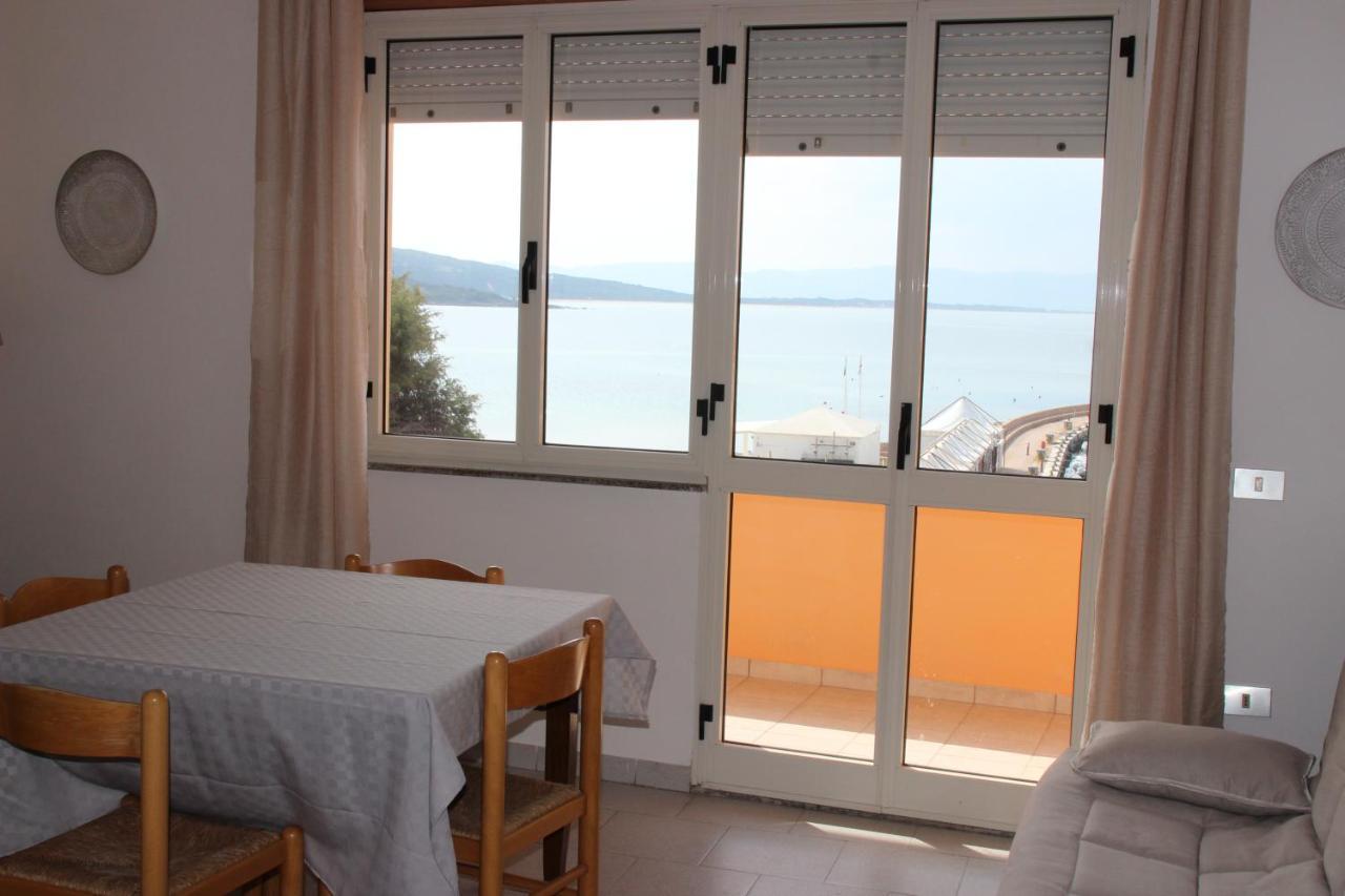 Borgo Spiaggia Vista Mare Изола-Росса Экстерьер фото