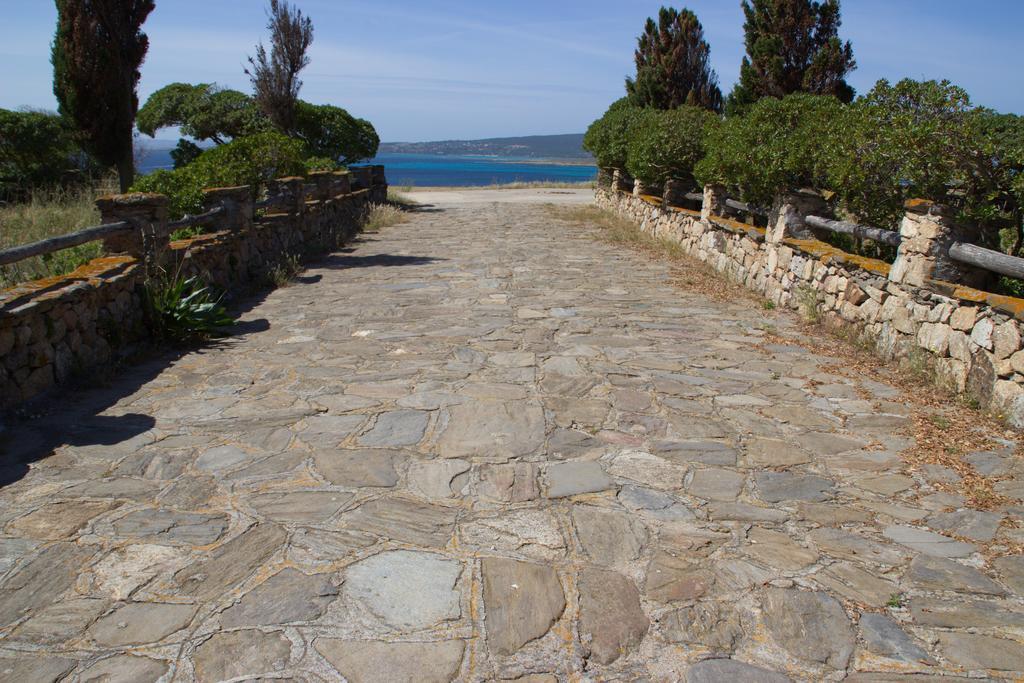 Borgo Spiaggia Vista Mare Изола-Росса Экстерьер фото