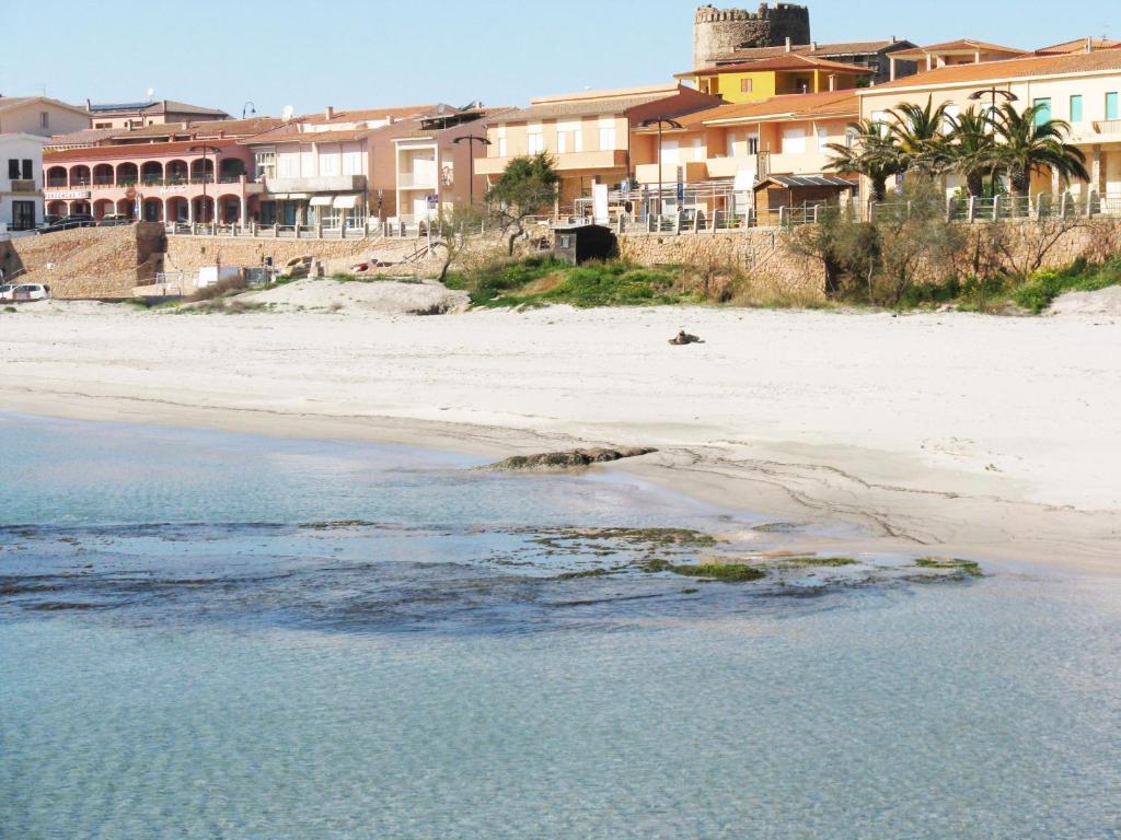 Borgo Spiaggia Vista Mare Изола-Росса Экстерьер фото