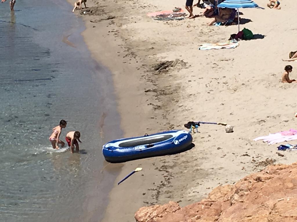 Borgo Spiaggia Vista Mare Изола-Росса Экстерьер фото