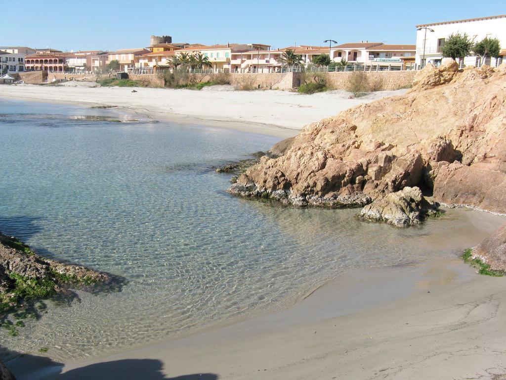 Borgo Spiaggia Vista Mare Изола-Росса Экстерьер фото