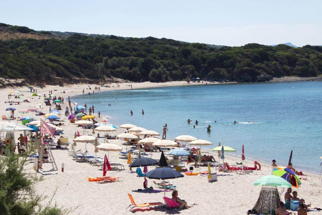 Borgo Spiaggia Vista Mare Изола-Росса Экстерьер фото